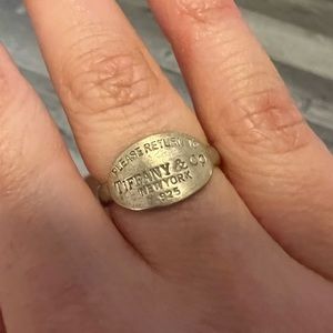 Tiffany and co ring size 6